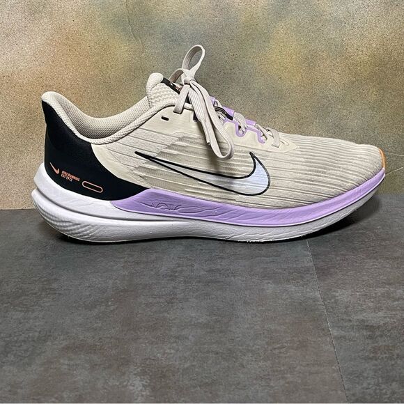 Nike Air Winflo 9 DD8686-103 Light Orewood Brown Women's Running Shoes Size 9.5 - Picture 10 of 16